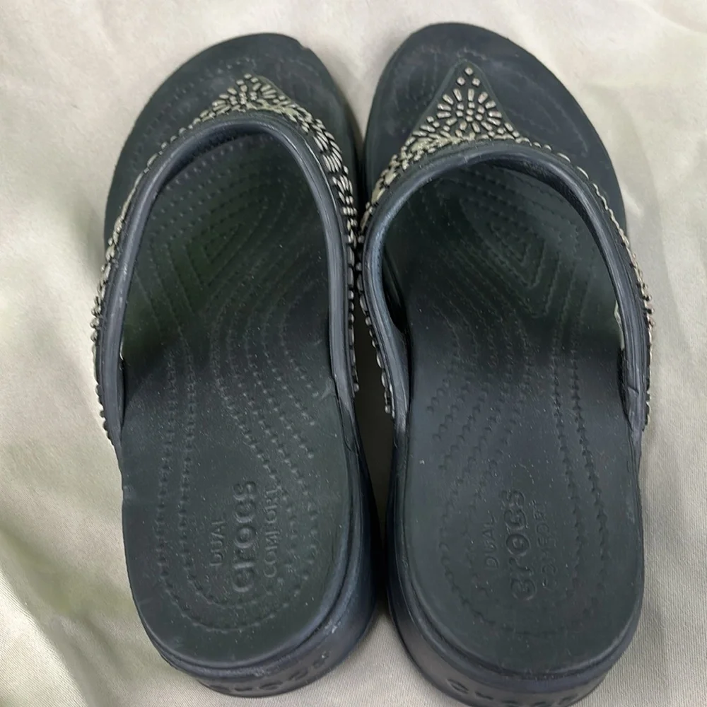 CROCS Black Jeweled Thong Sandals